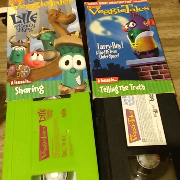 Veggie Tales VHS tapes for kids. - Picture 4 of 4